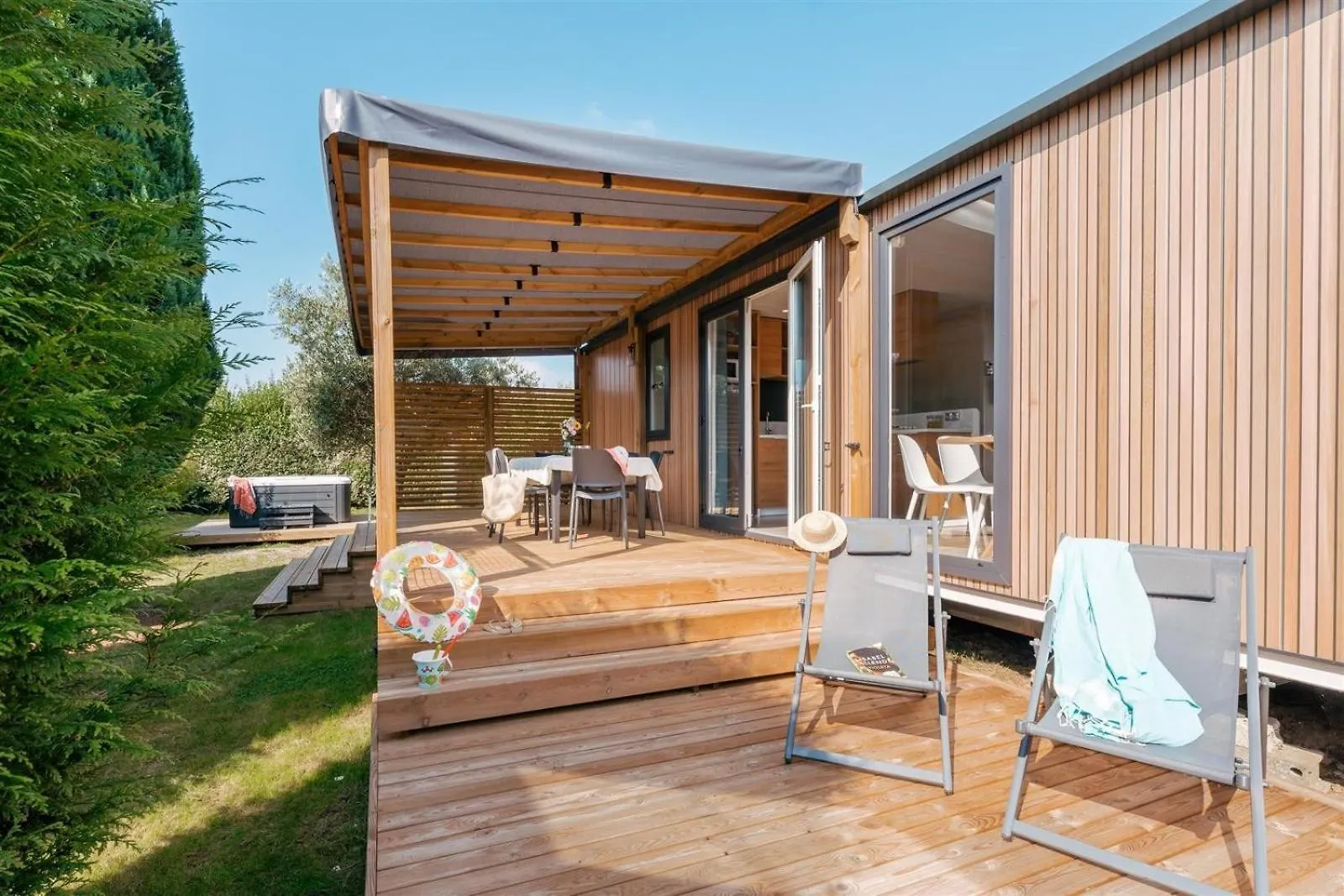 キャンプ場 Camping De La Hallerais Dinan Taden